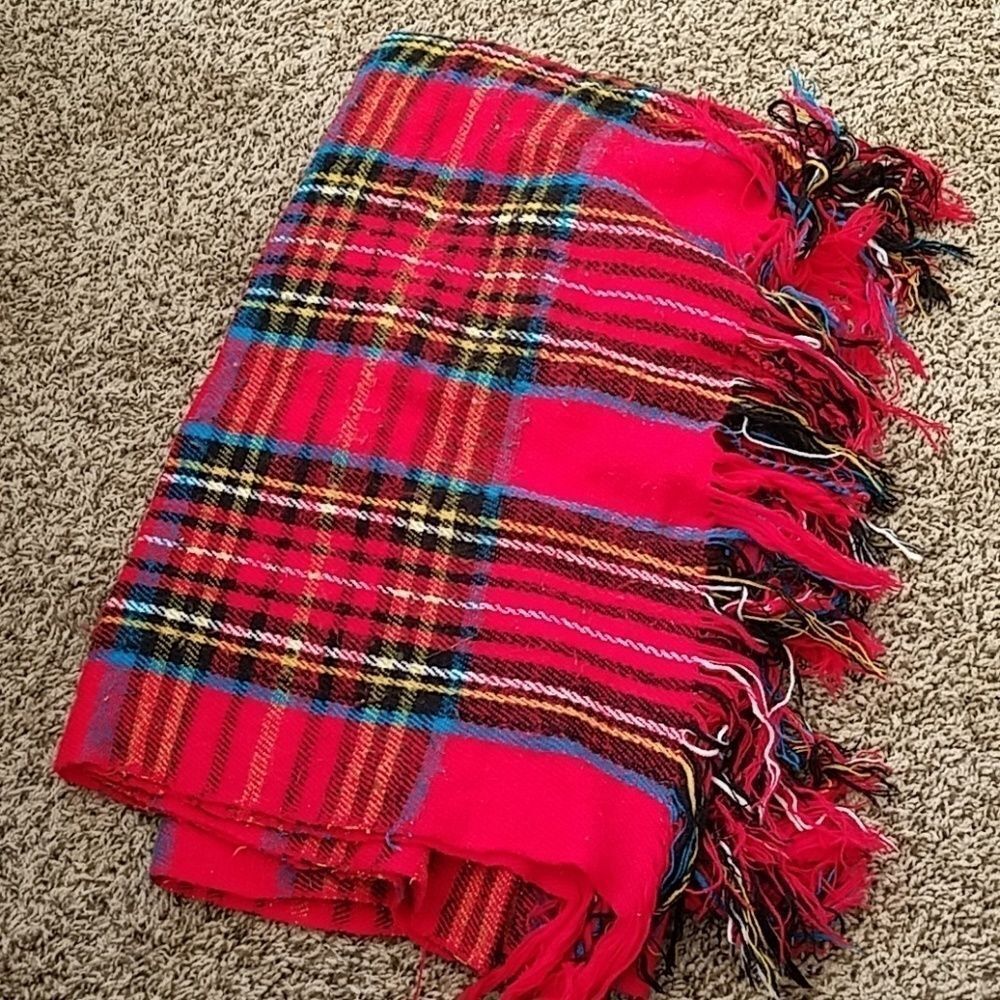 Women's Red Plaid Extra Large Shawl Scarf Fringed Cozy and Winter Warm